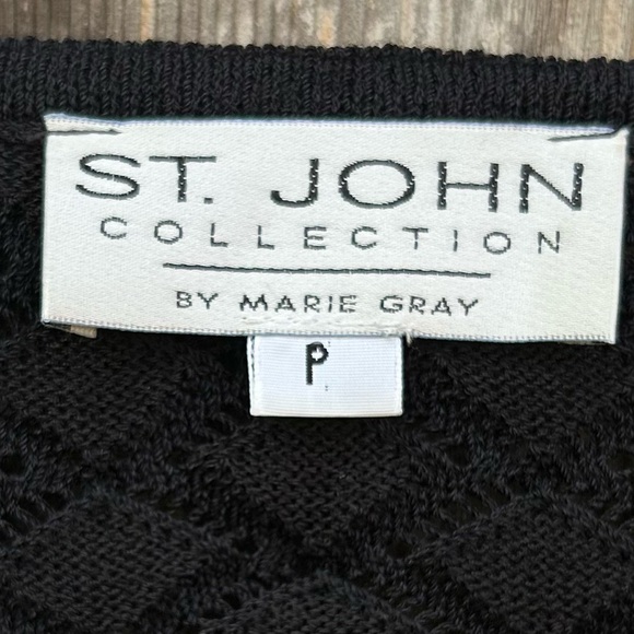 St. John Collection Blouse Tunic Black Knit Lace Quiet Boho Luxury Chic sz S - Picture 5 of 5